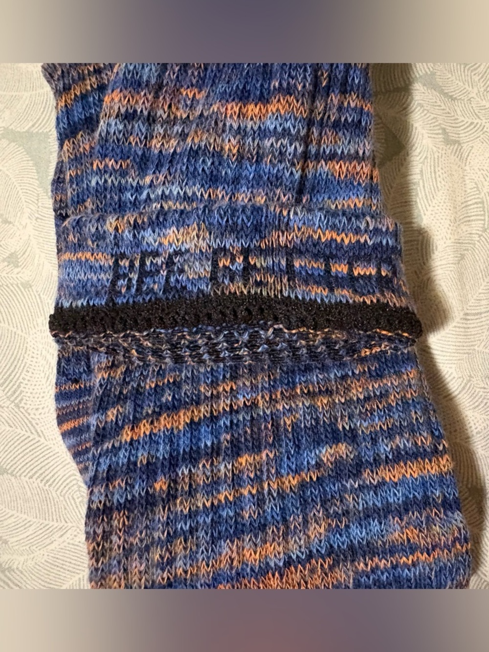 NWOT size medium Bombas Men’s Gripper Crew Socks Multicolor 3 Pack - Picture 5 of 15